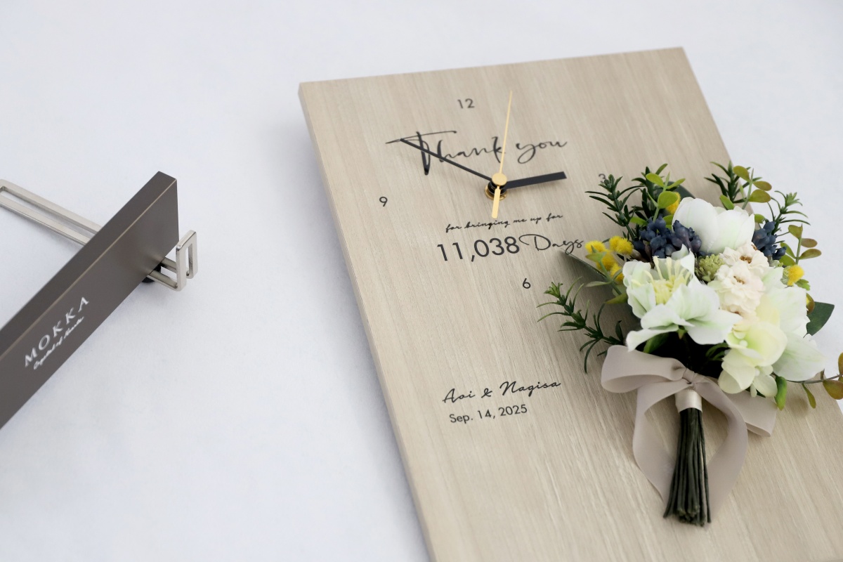 結婚式の記念品の花時計の印字例イメージ