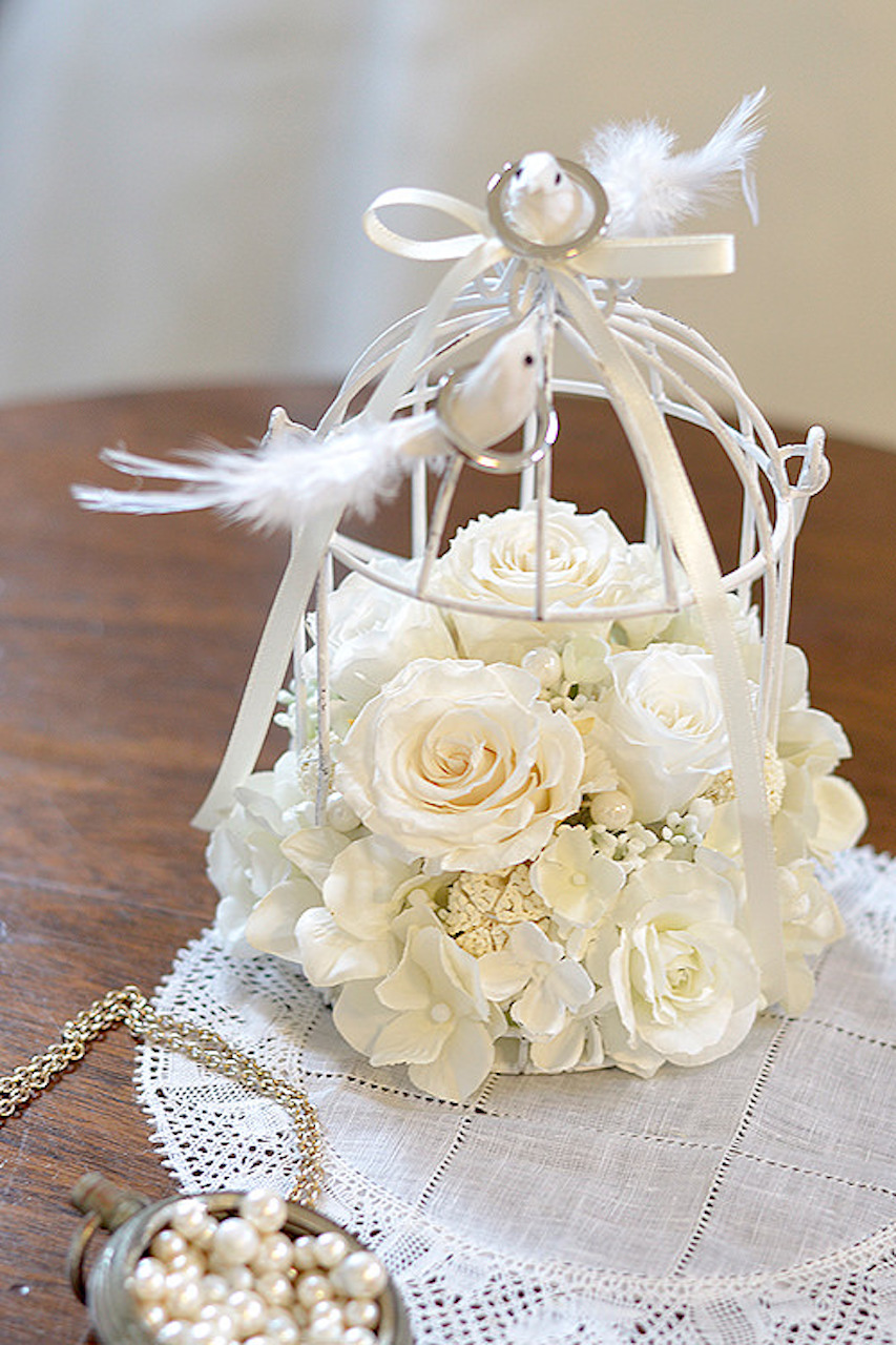 手作りの鳥かごリングピロー