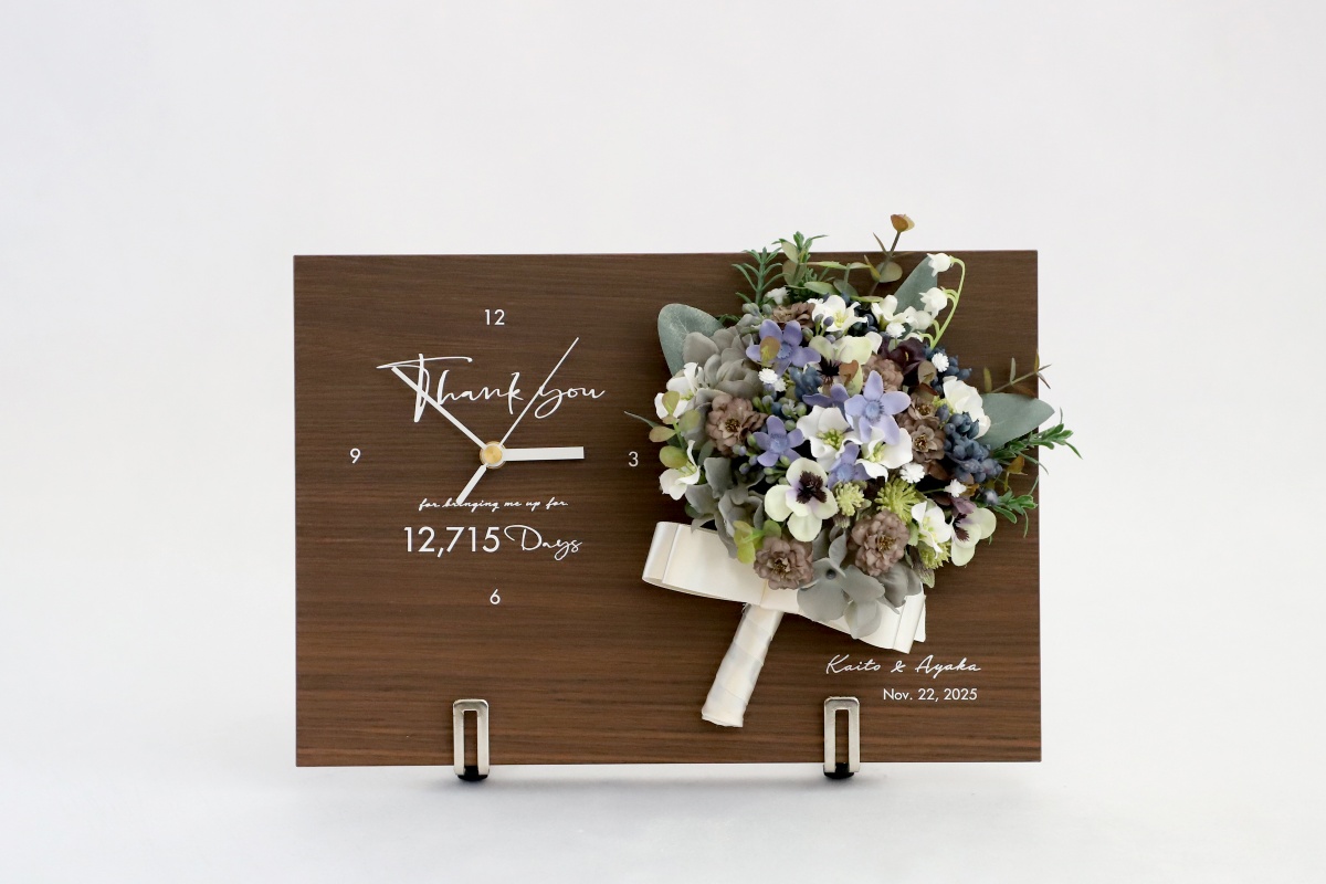 結婚祝いや還暦古希喜寿祝いに人気の花時計の正面イメージ