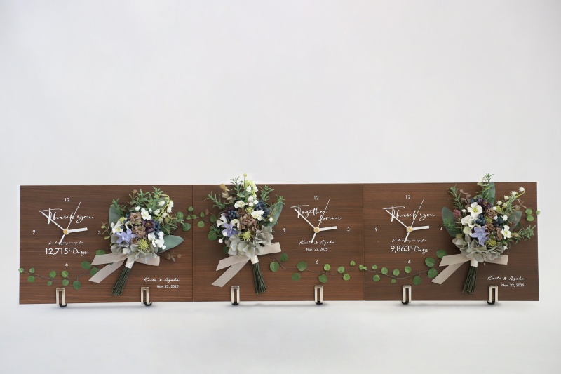 結婚式の両親プレゼントに人気の葉っぱがつながる三連式の花時計の正面イメージ