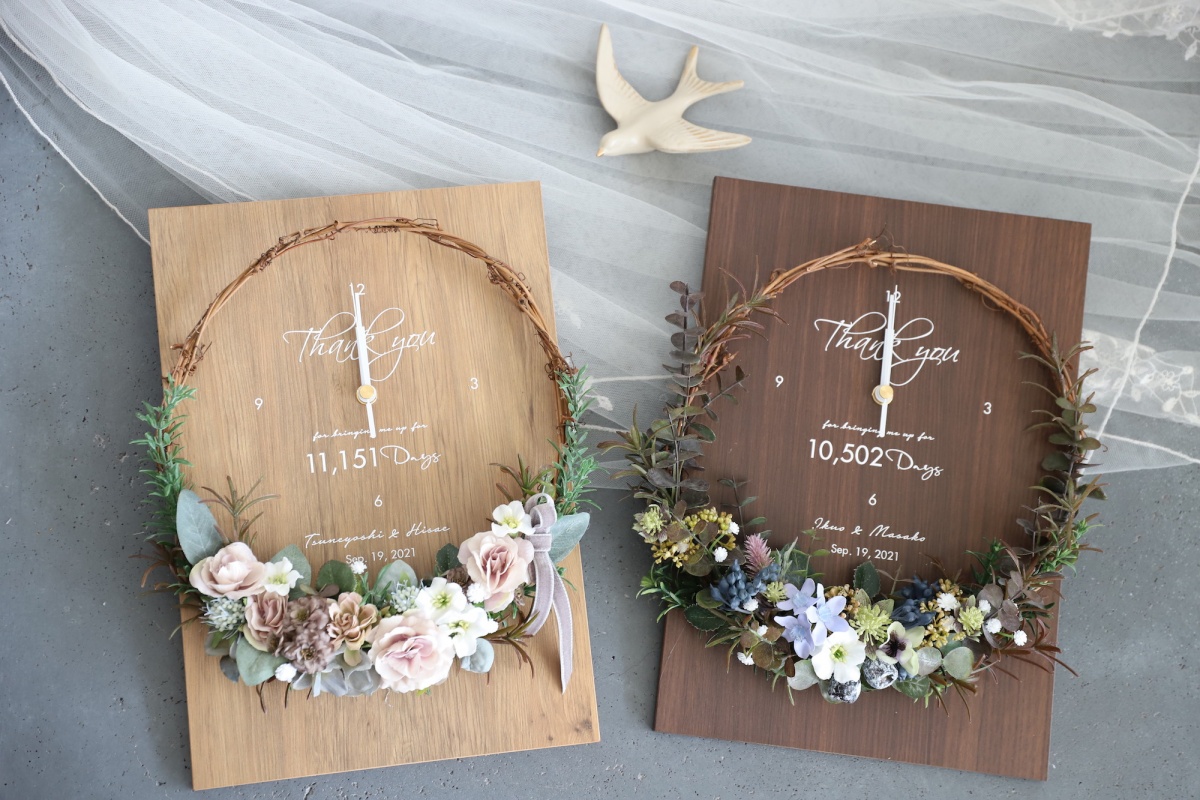 結婚式の記念品の花時計のカラーイメージ