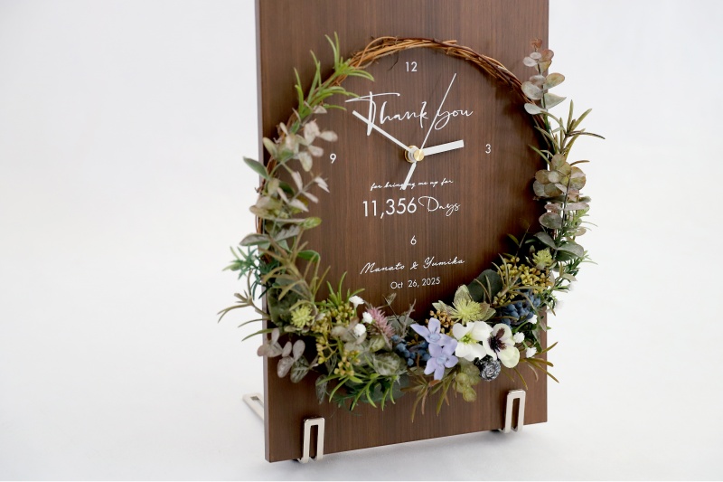 結婚式の記念品の花時計の文字盤イメージ