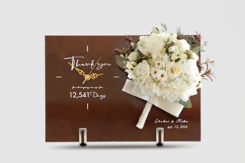 創立記念や周年イベントの記念品におすすめのブーケの花時計の正面イメージ